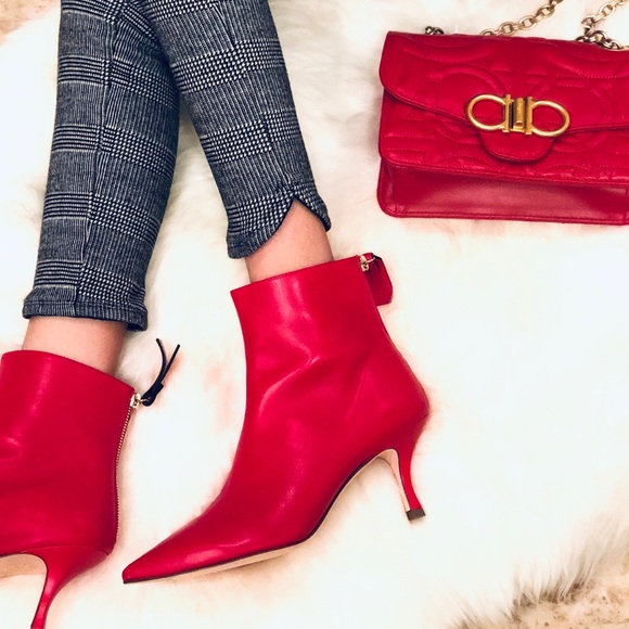 stuart weitzman juniper bootie